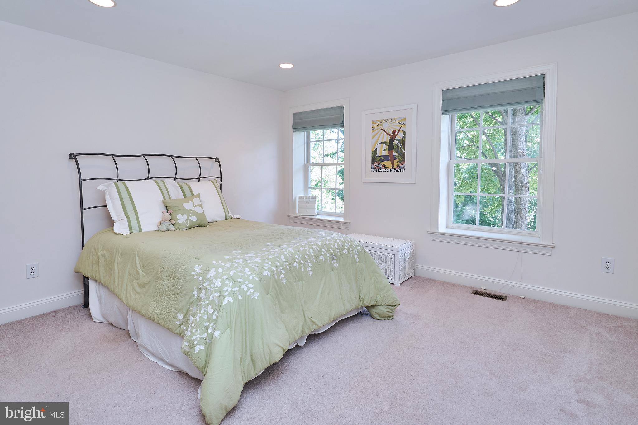 233 Biddulph Road Wayne, PA 19087 - Photo 25 of 37