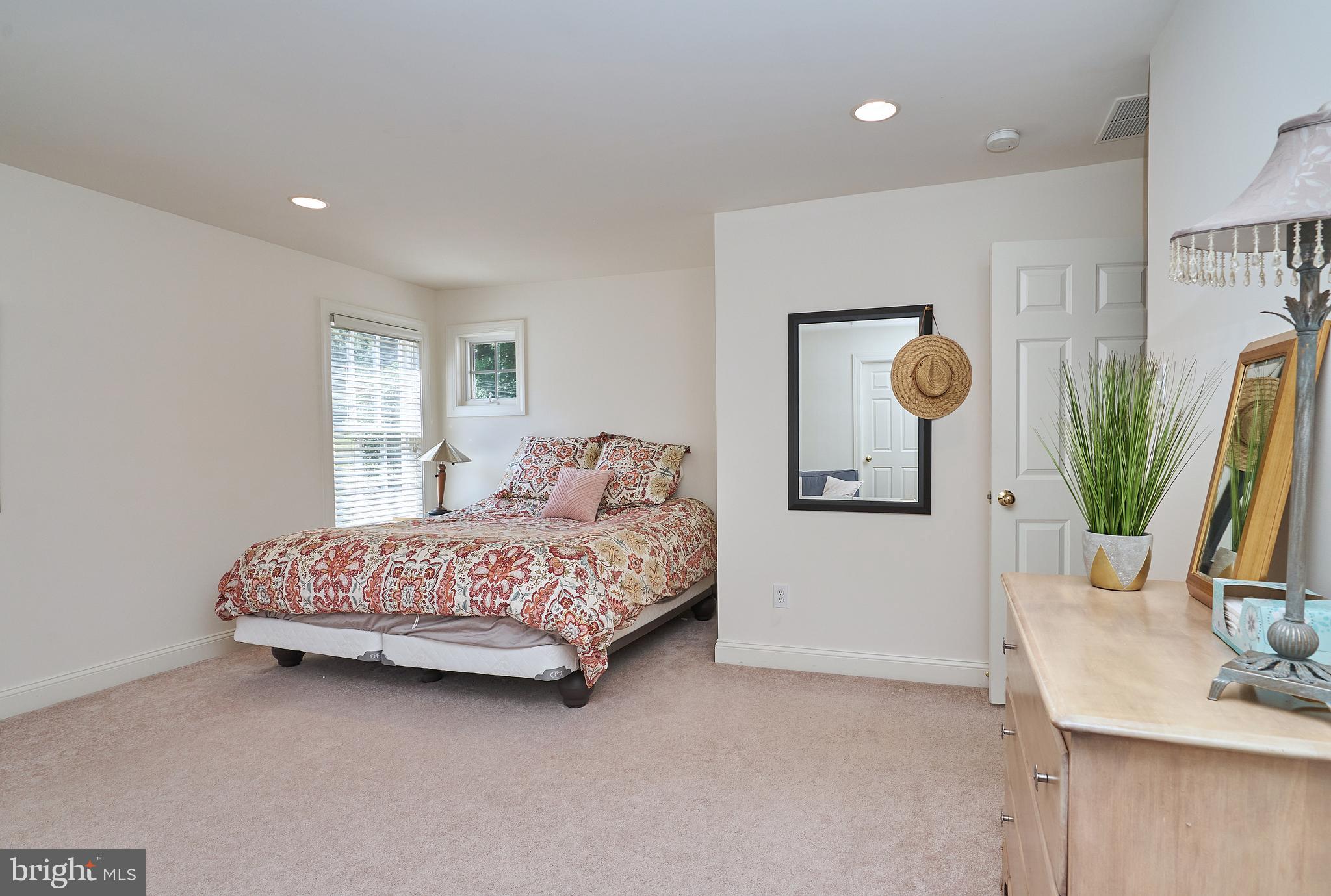 233 Biddulph Road Wayne, PA 19087 - Photo 27 of 37