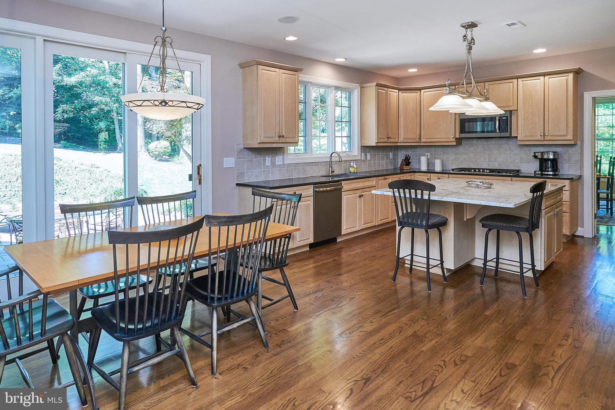 233 Biddulph Road Wayne, PA 19087 - Photo 9 of 37