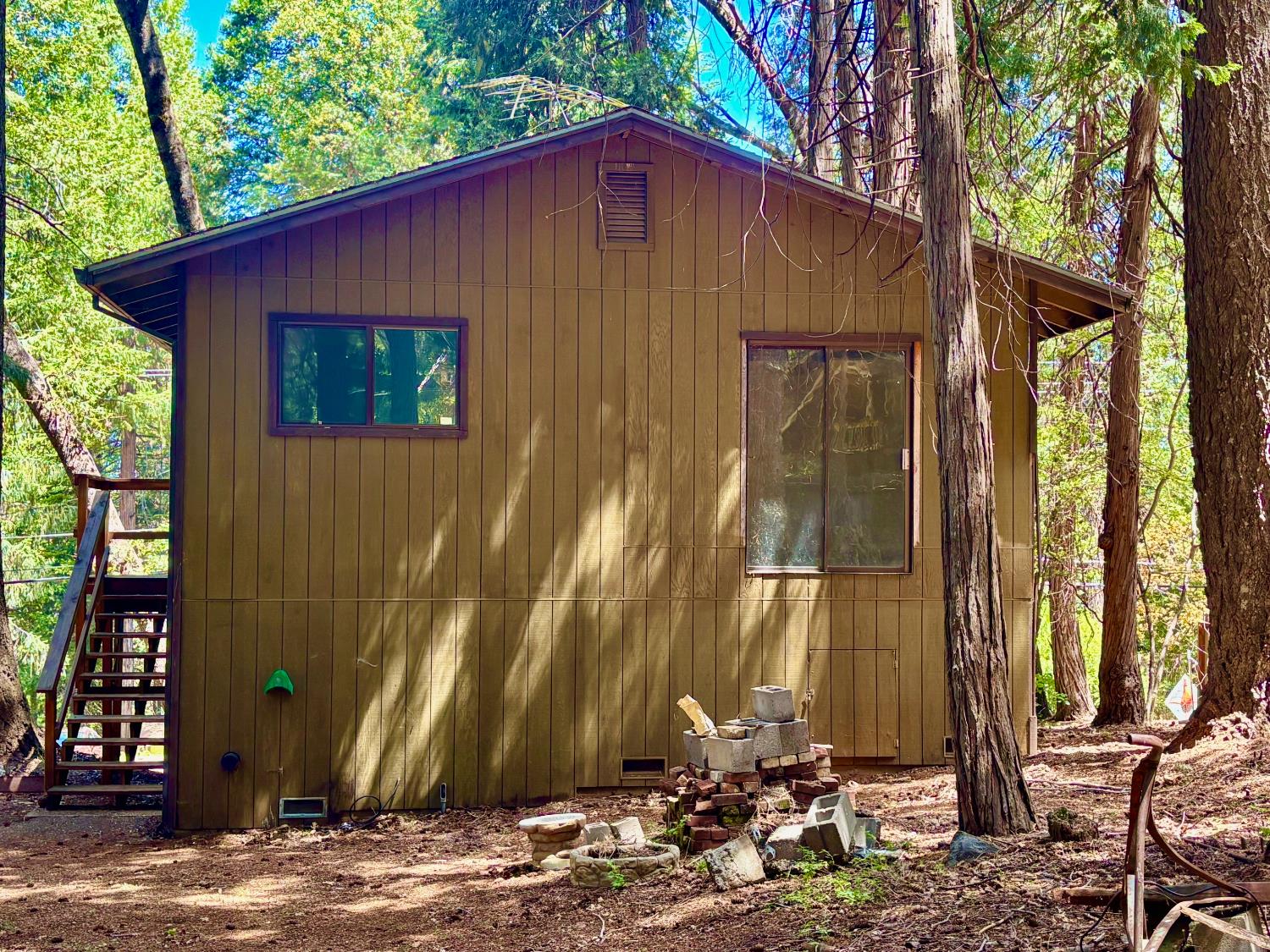 6930 Ridgeway Drive Pollock Pines, CA 95726 - Photo 2 of 24