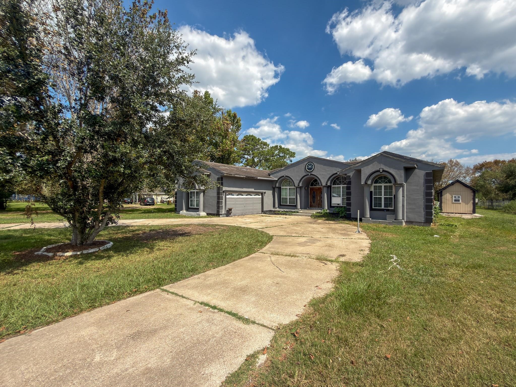 6811 Clara Lane Rosharon, TX 77583 - Photo 2 of 12 Dual Entrances to your driveway enter from the South