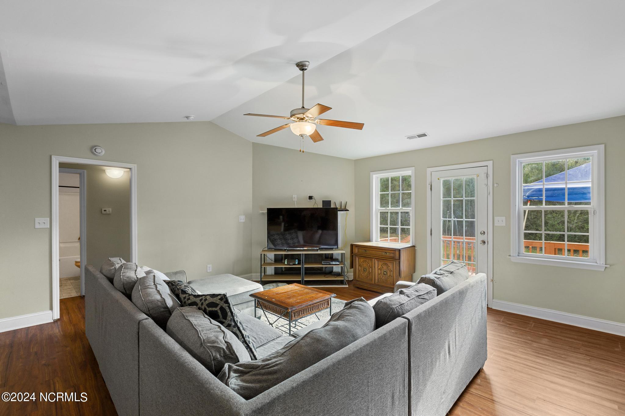 177 Nelson Park Road Maple Hill, NC 28454 - Photo 5 of 25 IMG_1441