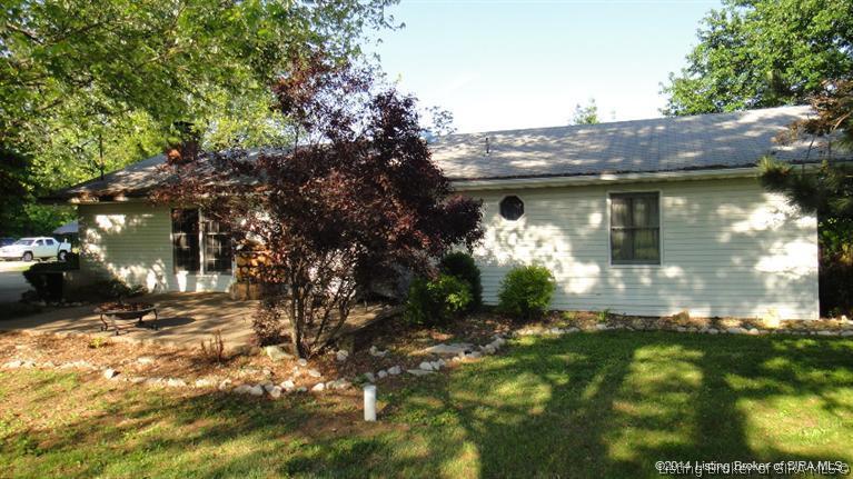 8179 Pekin Road Greenville, IN 47124 - Photo 5 of 20 Gallery Image 5