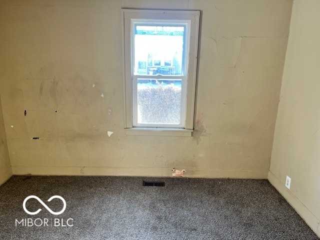 1410 Walton Street Anderson, IN 46016 - Photo 12 of 19