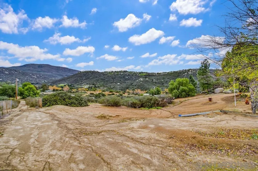 1478 Peutz Valley Road Alpine, CA 91901 - Photo 52 of 63 a view of an outdoor space and a yard