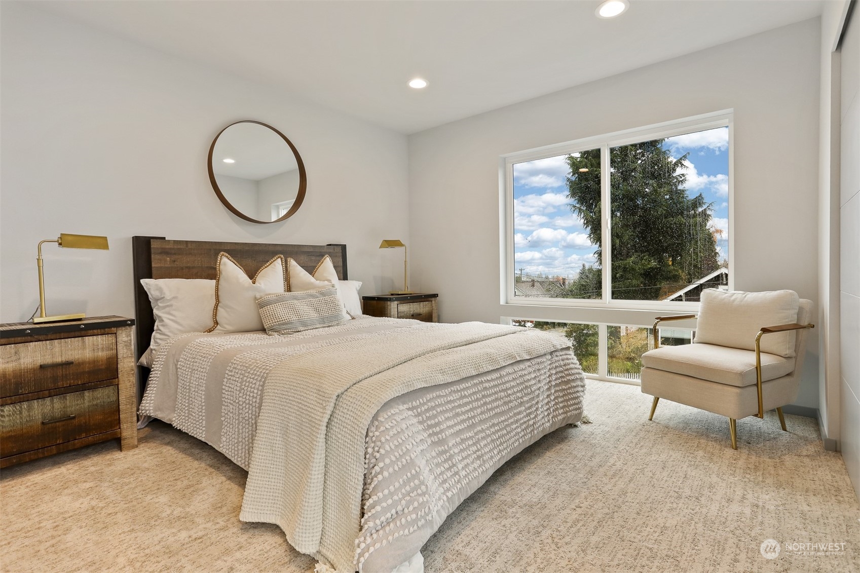 922 North 49th Street, Unit B Seattle, WA 98103 - Photo 13 of 33 Gallery Image 13