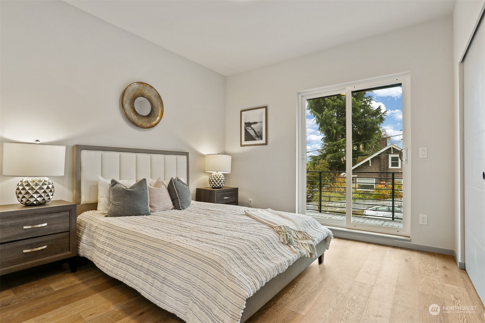 922 North 49th Street, Unit B Seattle, WA 98103 - Photo 20 of 33 Gallery Image 20
