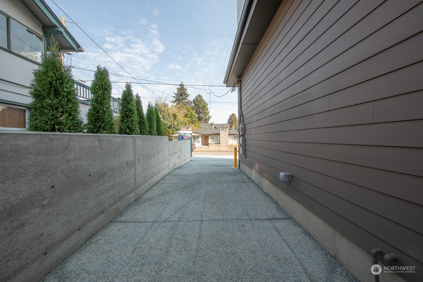 922 North 49th Street, Unit B Seattle, WA 98103 - Photo 28 of 33 Gallery Image 28