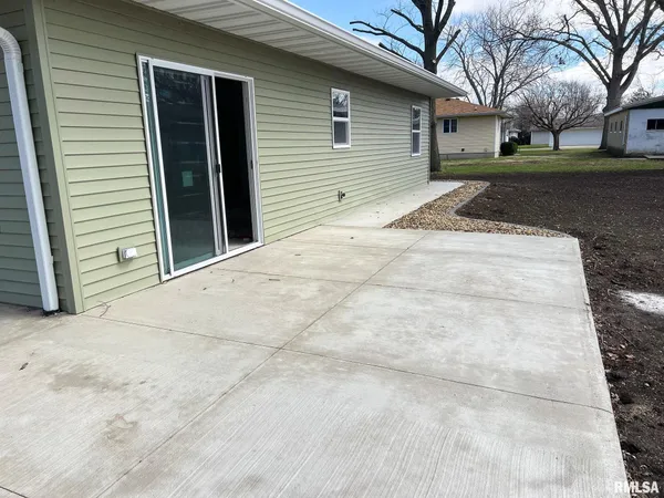 $349,900 | 706 West Topeka Street, Toluca, IL 61369