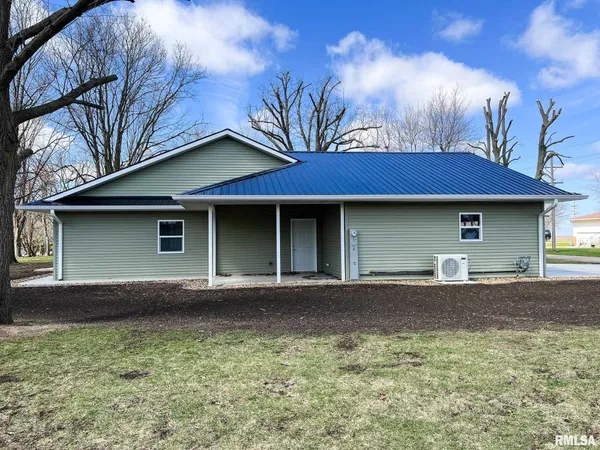 $349,900 | 706 West Topeka Street, Toluca, IL 61369