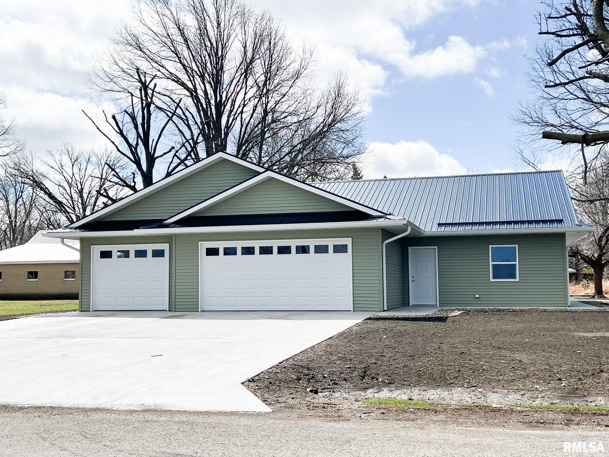 706 West Topeka Street Toluca, IL 61369 - Photo 3 of 25