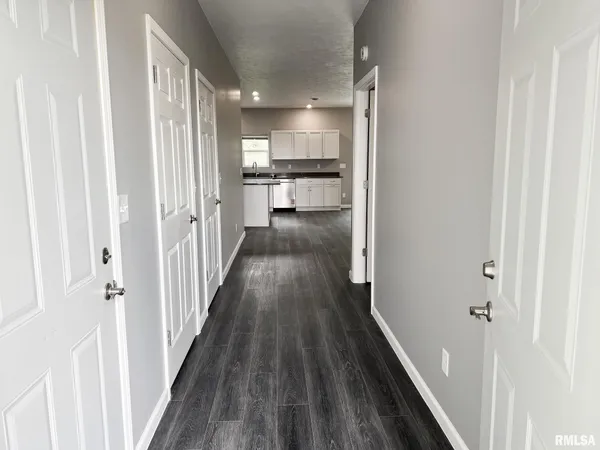 $349,900 | 706 West Topeka Street, Toluca, IL 61369