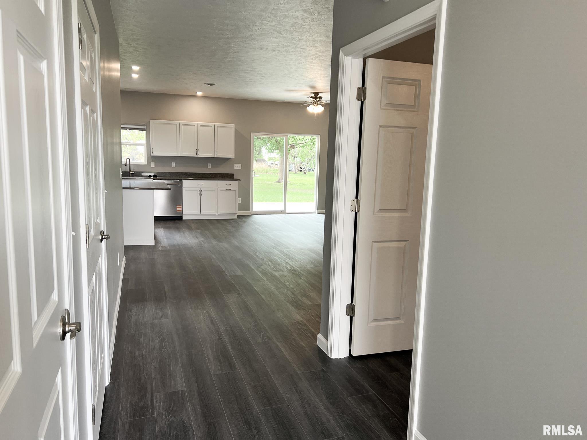706 West Topeka Street Toluca, IL 61369 - Photo 32 of 64