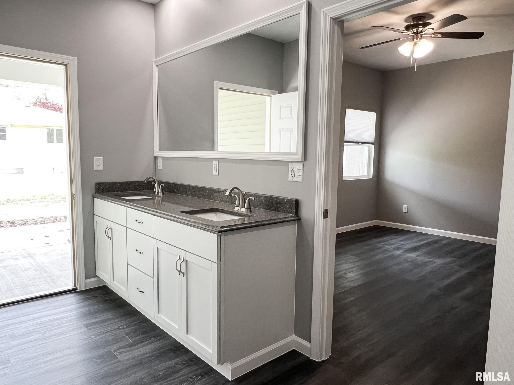 706 West Topeka Street Toluca, IL 61369 - Photo 57 of 64