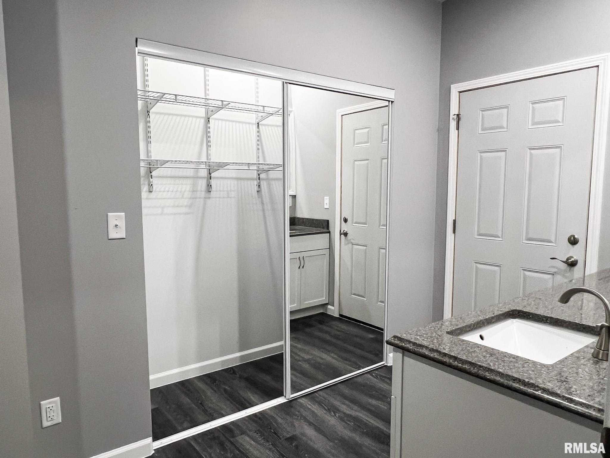 706 West Topeka Street Toluca, IL 61369 - Photo 60 of 64