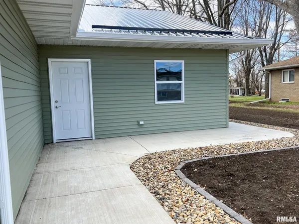 $349,900 | 706 West Topeka Street, Toluca, IL 61369