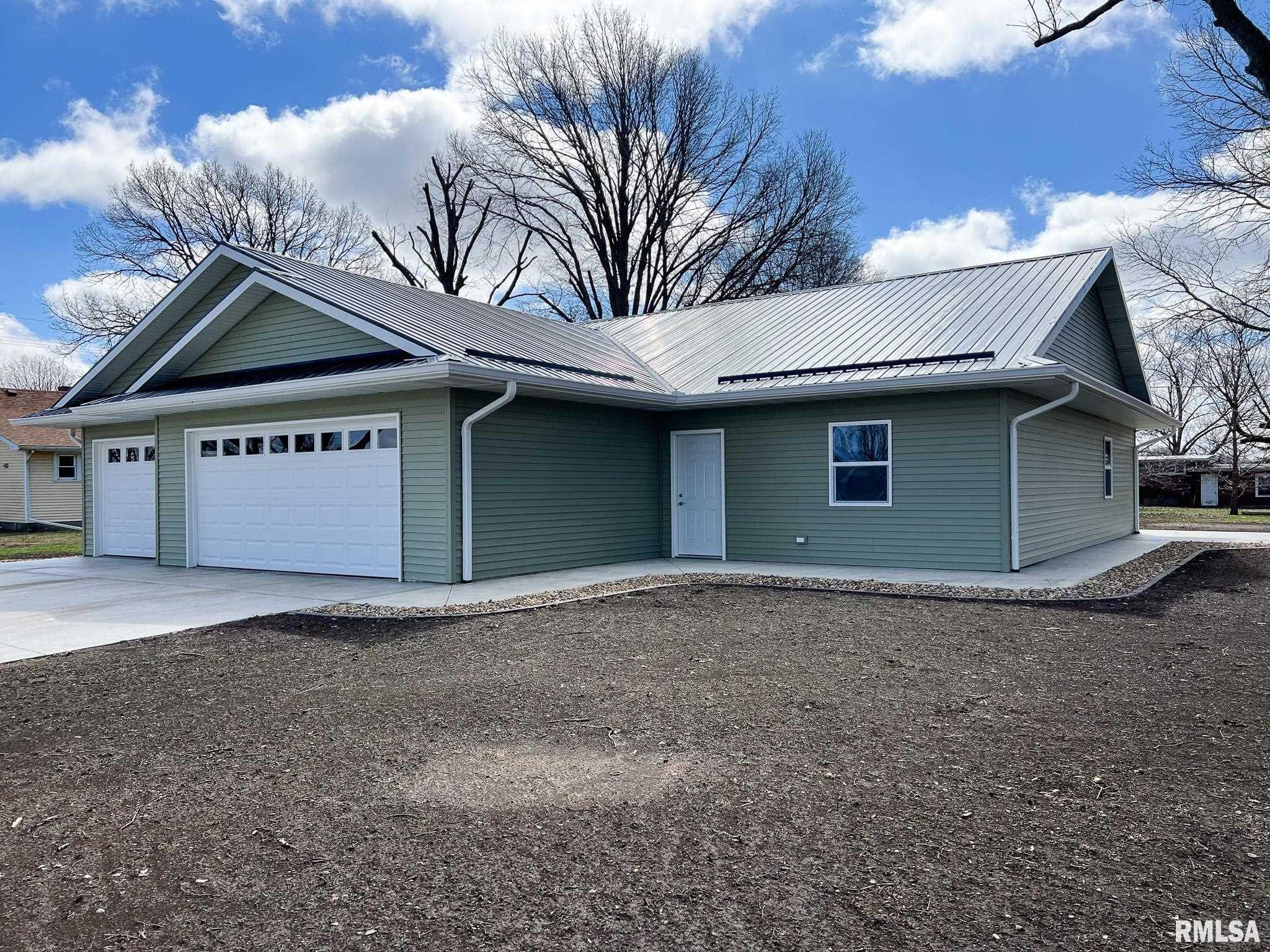 706 West Topeka Street Toluca, IL 61369 - Photo 7 of 64