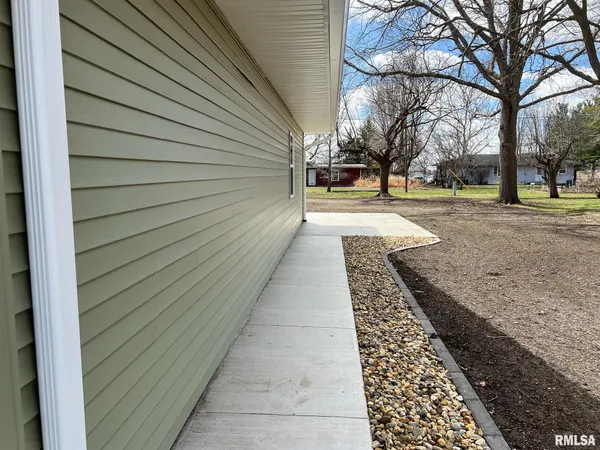 $349,900 | 706 West Topeka Street, Toluca, IL 61369