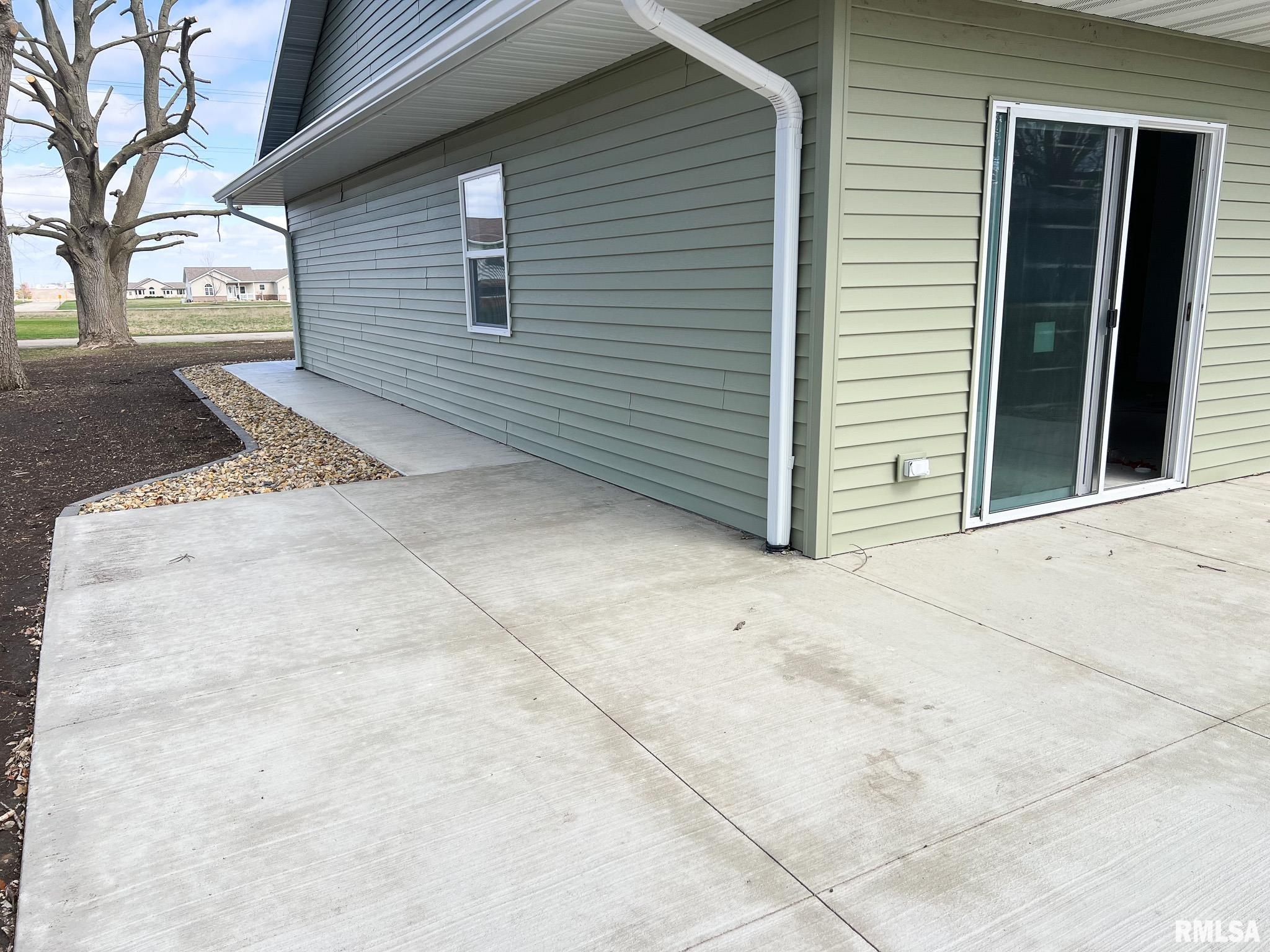 706 West Topeka Street Toluca, IL 61369 - Photo 10 of 25