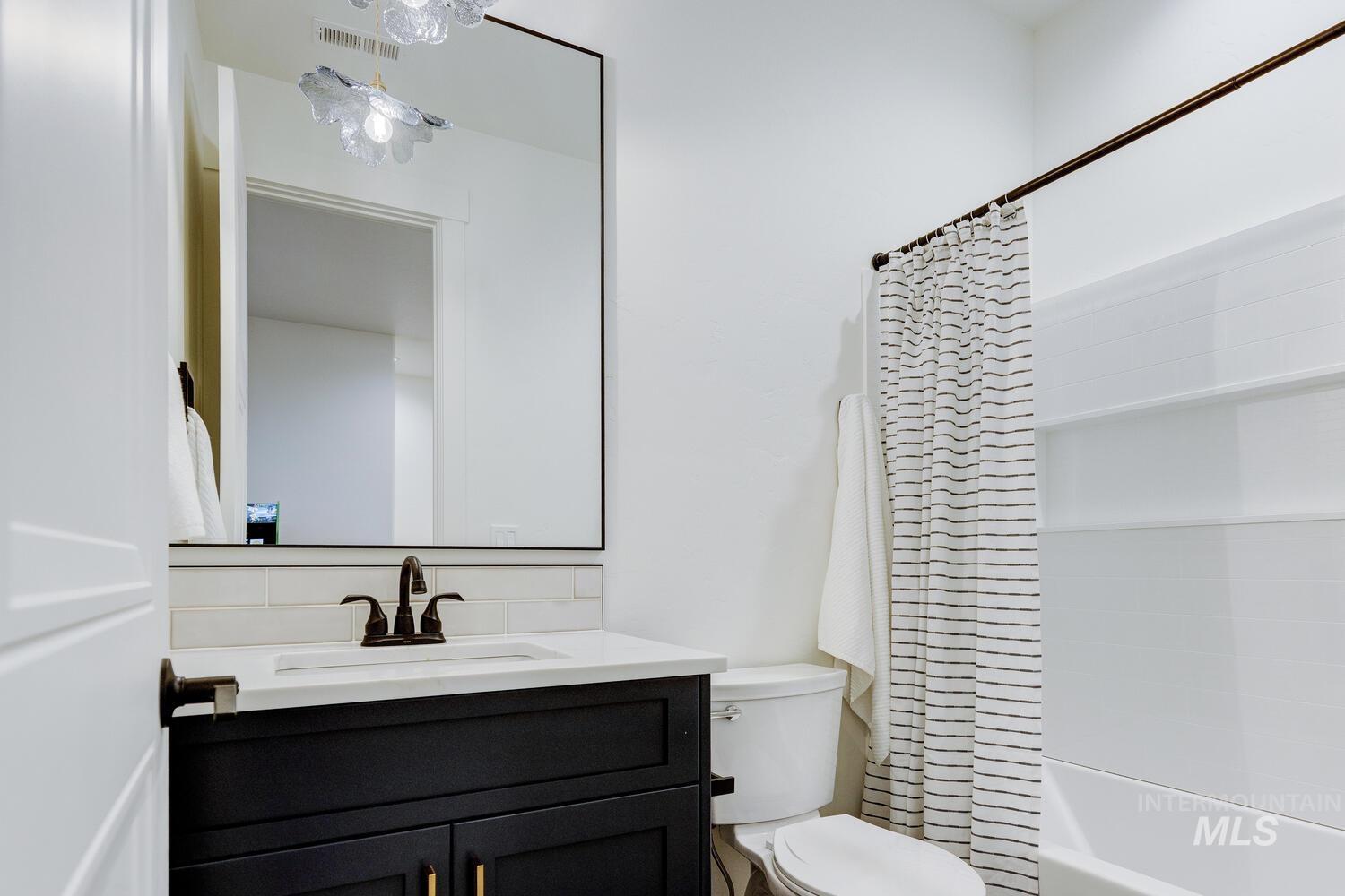 7645 West Lookout Vw Street Meridian, ID 83646 - Photo 38 of 45