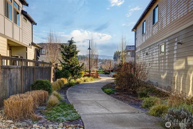 $660,000 | 32359 Tolmie Lane, Black Diamond, WA 98010