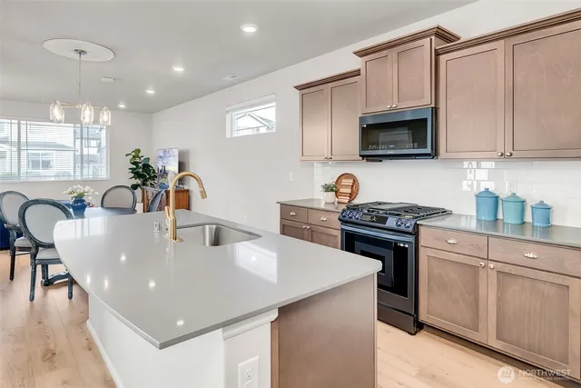 $660,000 | 32359 Tolmie Lane, Black Diamond, WA 98010