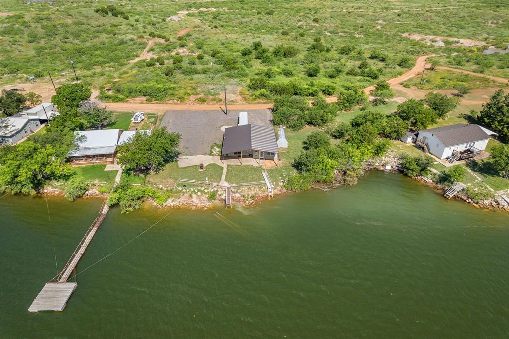 894 West Moonshine Road Seymour, TX 76380 - Photo 2 of 23