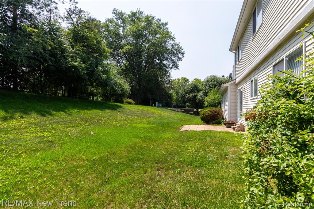 25935 Junction Novi, MI 48375 - Photo 43 of 43
