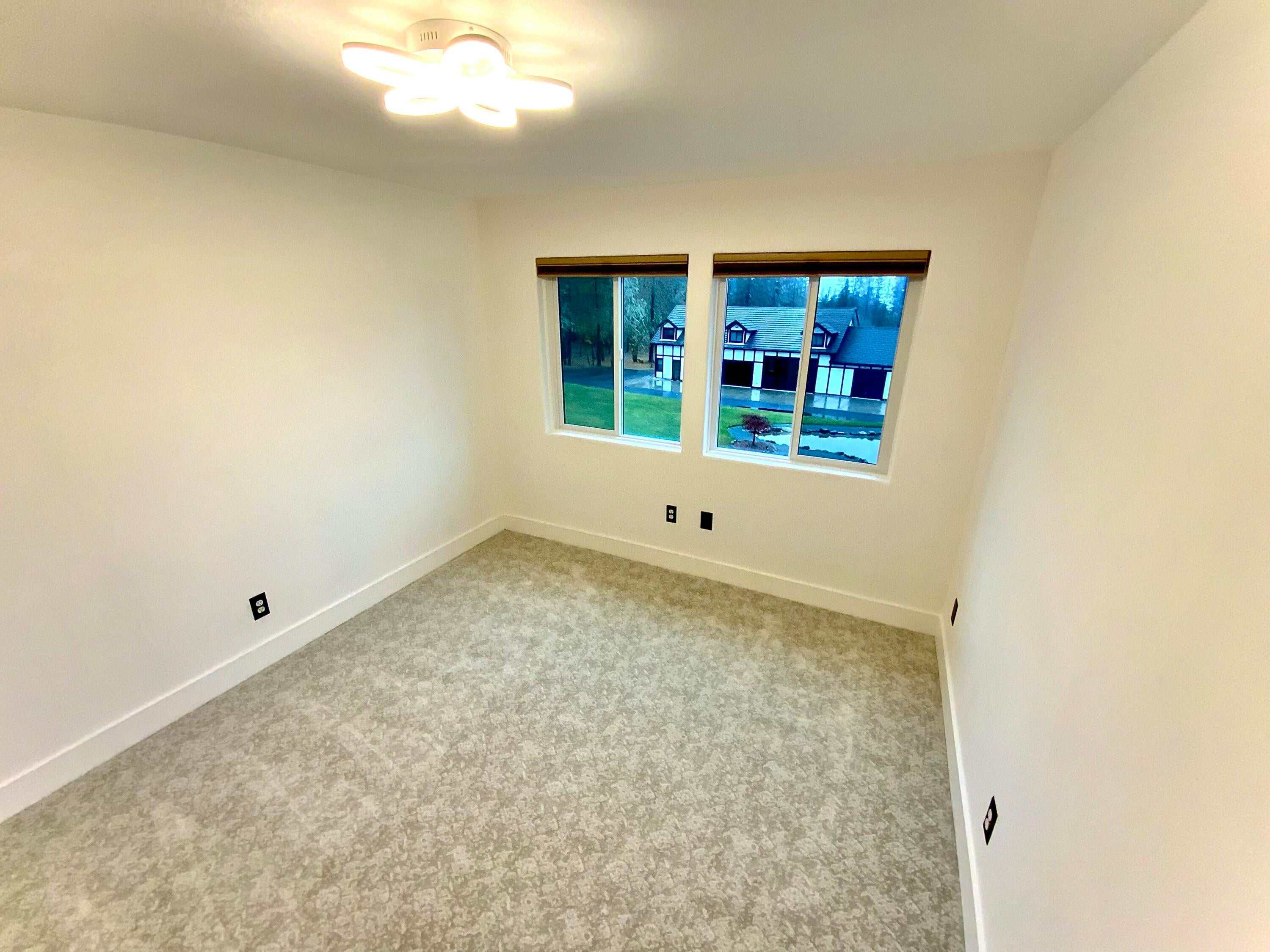 6550 Donaldson Road Grants Pass, OR 97526 - Photo 23 of 61 tempImageMcOESj
