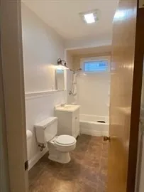 $1,800 | 149 Wood Street, Unit 1, New Bedford, MA 02745