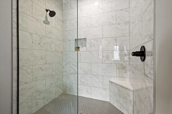 $579,900 | 7010 Stonewood Lane, Lannon, WI 53046