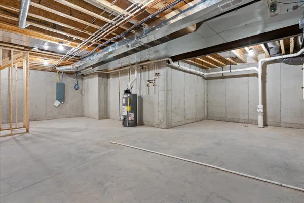 $579,900 | 7010 Stonewood Lane, Lannon, WI 53046