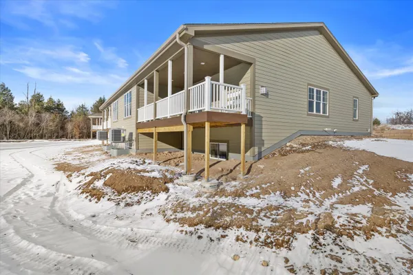 $579,900 | 7010 Stonewood Lane, Lannon, WI 53046
