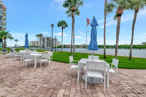 $379,900 | 800 Jeffery Street, Unit 202, Boca Raton, FL 33487