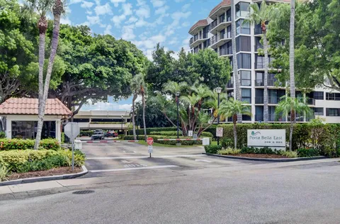 $379,900 | 800 Jeffery Street, Unit 202, Boca Raton, FL 33487