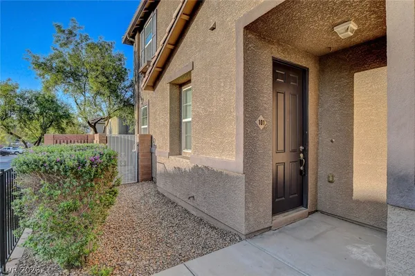 $1,695 | Undisclosed Address, North Las Vegas, NV 89032
