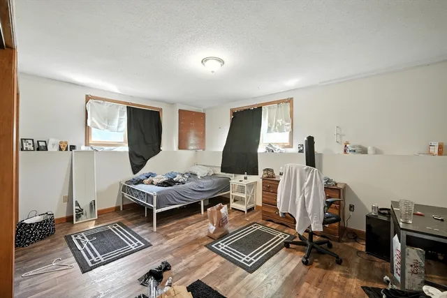 $725,000 | 39 Valley Lane, Amherst, MA 01002