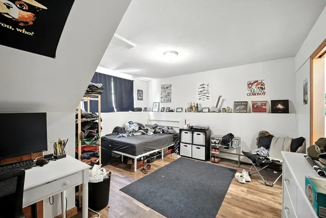 $725,000 | 39 Valley Lane, Amherst, MA 01002