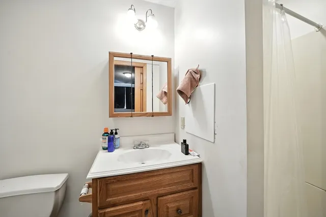 $725,000 | 39 Valley Lane, Amherst, MA 01002