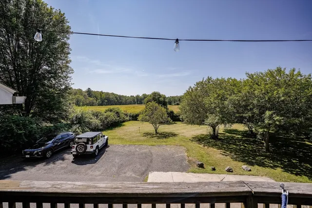 $725,000 | 39 Valley Lane, Amherst, MA 01002