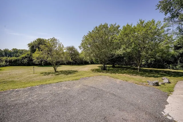 $725,000 | 39 Valley Lane, Amherst, MA 01002