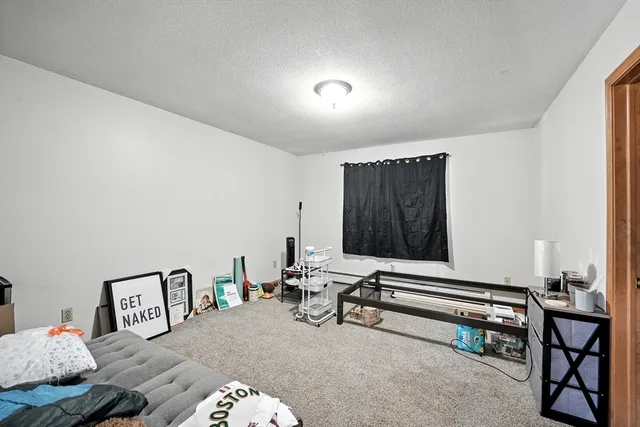 $725,000 | 39 Valley Lane, Amherst, MA 01002