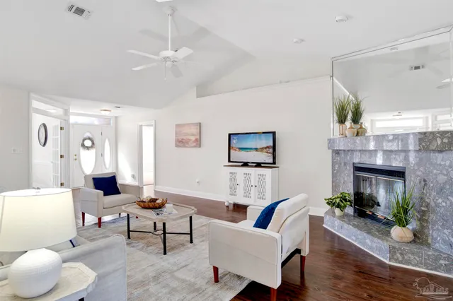 $395,000 | 3012 Corsair Drive, Pensacola, FL 32507