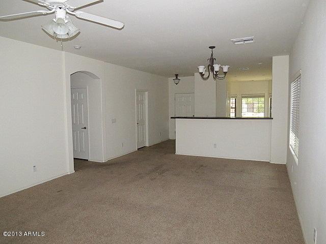 10205 West Chipman Road Tolleson, AZ 85353 - Photo 16 of 43 023-302581 - living room-003