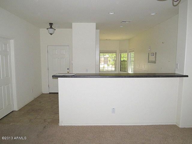 10205 West Chipman Road Tolleson, AZ 85353 - Photo 17 of 43 023-302581 - breakfast bar
