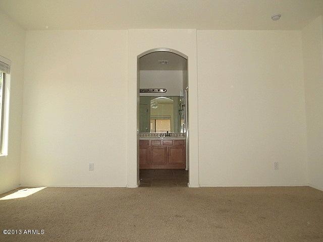10205 West Chipman Road Tolleson, AZ 85353 - Photo 25 of 43 023-302581 - master bedroom-004