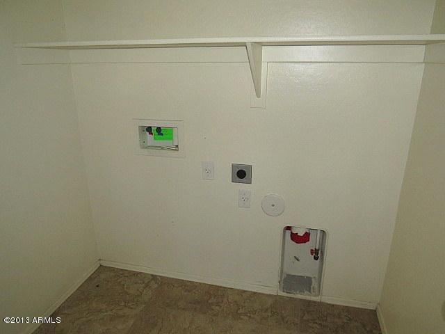 10205 West Chipman Road Tolleson, AZ 85353 - Photo 41 of 43 023-302581 - laundry