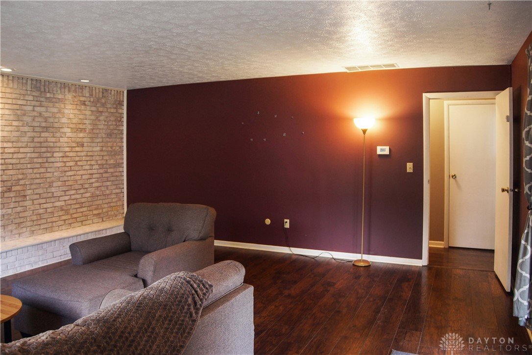 8340 Paragon Road Dayton, OH 45458 - Photo 9 of 33 Gallery Image 9