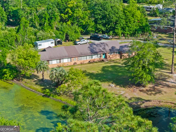 $285,000 | 1425 Blackshear Highway, Baxley, GA 31513