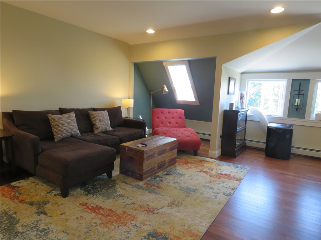 276 George Street, Unit 4 Providence, RI 02906 - Photo 4 of 19